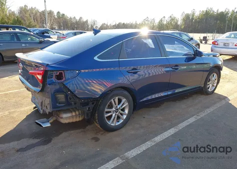 2017 Hyundai Sonata z USA, uszkodzony, nr VIN 5NPE24AFXHH549004